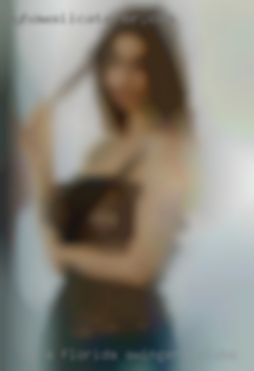 I'm a  Florida swingers clubs cool woman  with big heart.