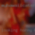 Looking horny housewives